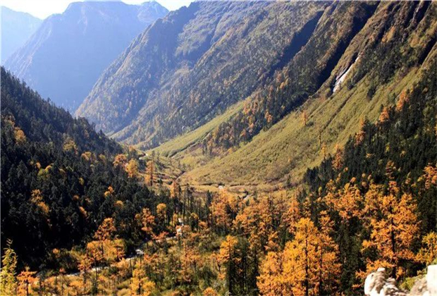 怒江定制旅游：來(lái)福貢，一起用腳步丈量山川，享受美好