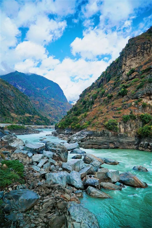 云南旅游,云南旅行社,云南團建公司,云南會議公司,云南策劃公司,云南會議執(zhí)行公司,怒江旅游,怒江旅行社,怒江團建公司,怒江會議公司,怒江策劃執(zhí)行公司：去怒江要做的10件事